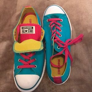 🚨Multicolored Converse